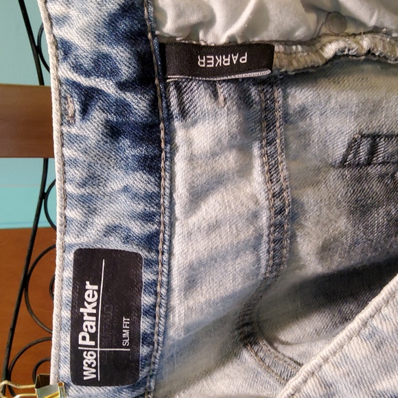Distressed Parker Buffalo Jean Shorts - Picture 7 of 9